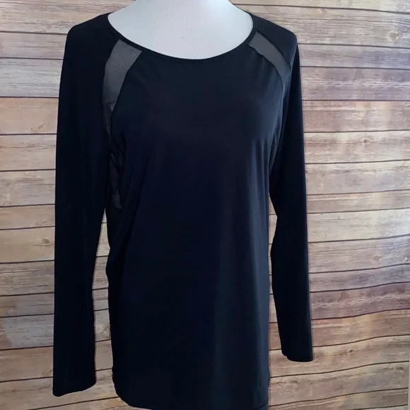 LuLuLemon If You’re Lucky Long Sleeve Shirt - Picture 2 of 7